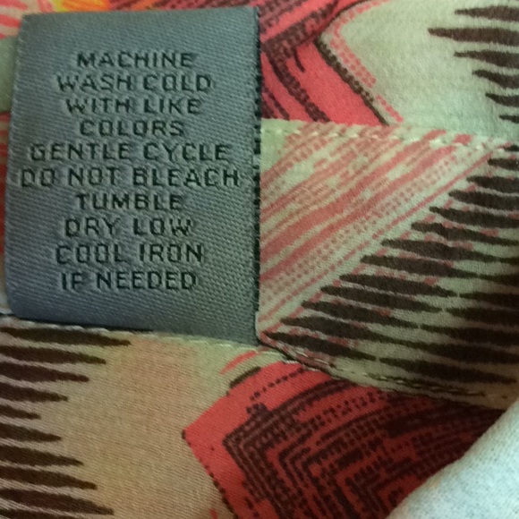 FINAL SALE PRICE Semi Sheer New Directions Blouse in Medium - Picture 6 of 7